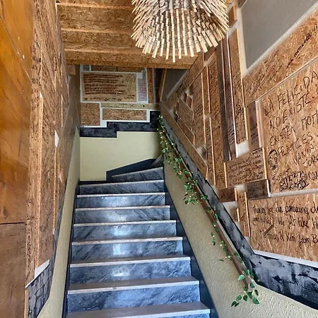 Eco - Tribo Da Hostel Ferrel (Leiria)