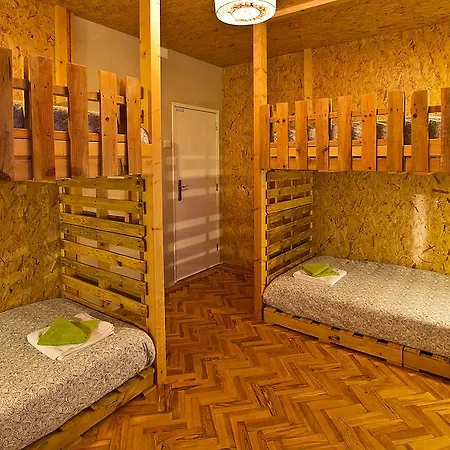 Eco - Tribo Da Ferrel (Leiria)