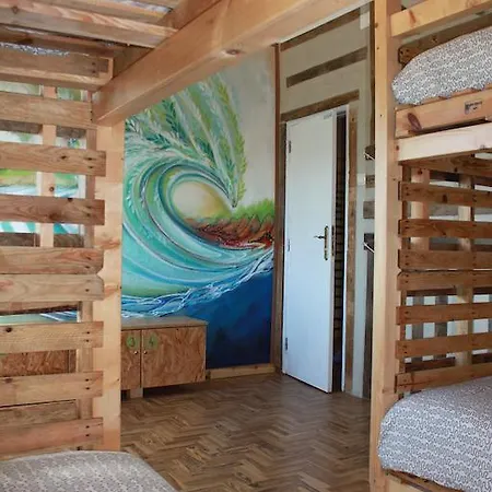 Albergue Eco - Tribo Da Ferrel (Leiria)