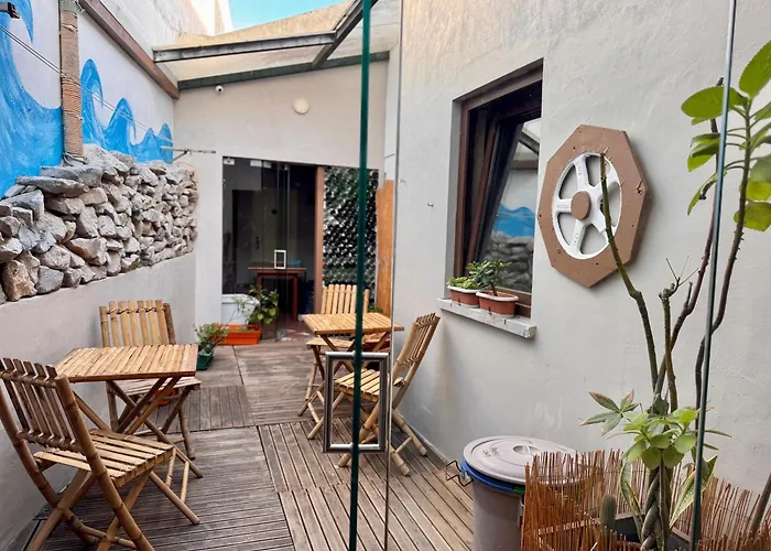 Eco - Tribo Da Vandrarhem Ferrel (Leiria)