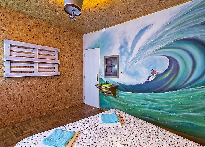 Vandrarhem Eco - Tribo Da Ferrel (Leiria)